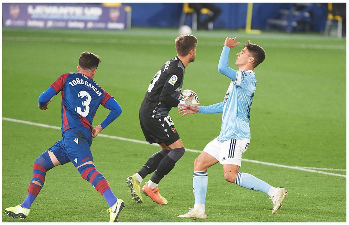 关于里程碑夜!罗马状态回暖,国王杯今晨刷纪录,球迷炸锅,轮换策略成焦点的信息 关于里程碑夜!罗马状态回暖,国王杯今晨刷纪录,球迷炸锅,轮换策略成焦点的信息